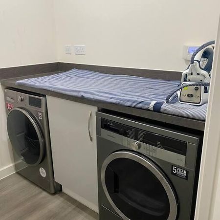 4-Room Detached Furnished Home With Parking Leicester Ngoại thất bức ảnh